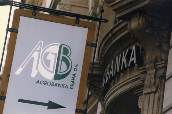 Spory mezi akcionáři Agrobanky a GE Money Bank končí.
