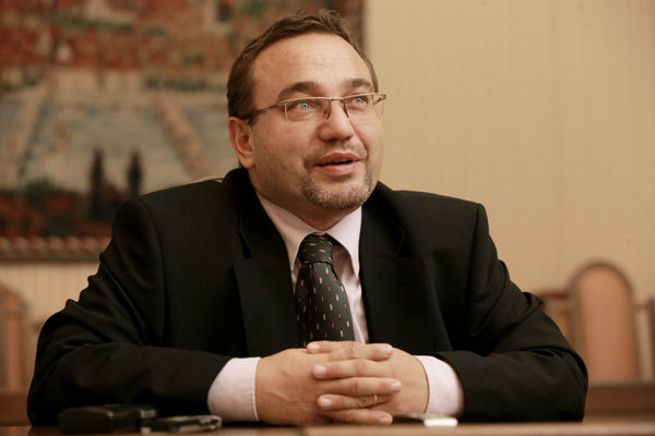 Josef Dobeš.