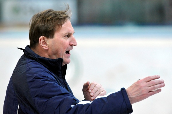Kouč Alois Hadamczik na reprezentačním srazu. Kouč Alois Hadamczik na reprezentačním srazu.