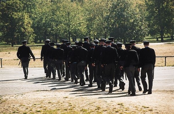 Hasiči a policisté protestují proti škrtům v platech (ilustrační snímek).