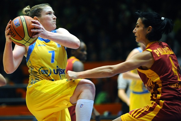 Lindsay Whalenová (vlevo) z pražského USK (ilustrační foto).