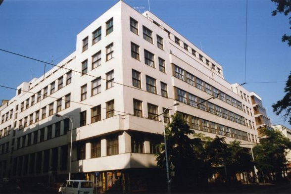 Český rozhlas.
