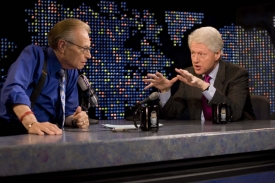 Larry King s exprezidentem Billem Clintonem v roce 2007.