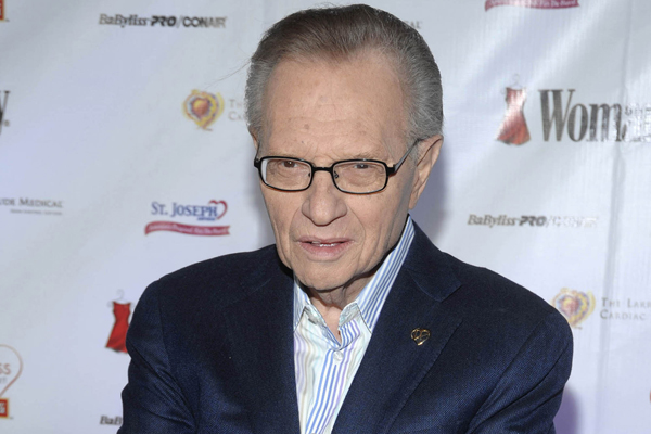 Larry King zářil se svou show pětadvacet let.