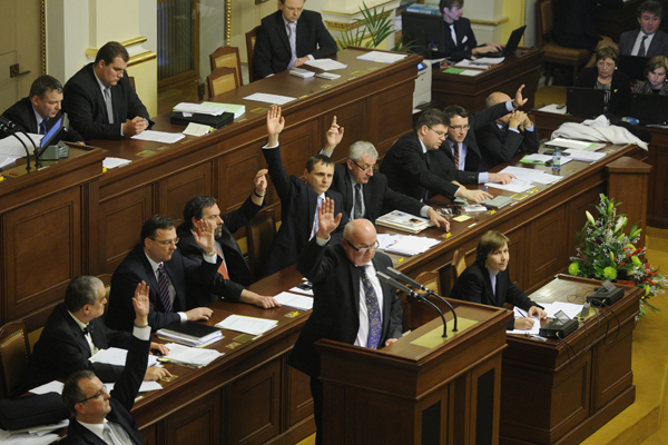 Zrušení doživotní imunity zákonodárců sněmovnou neprošlo (ilustrační foto).