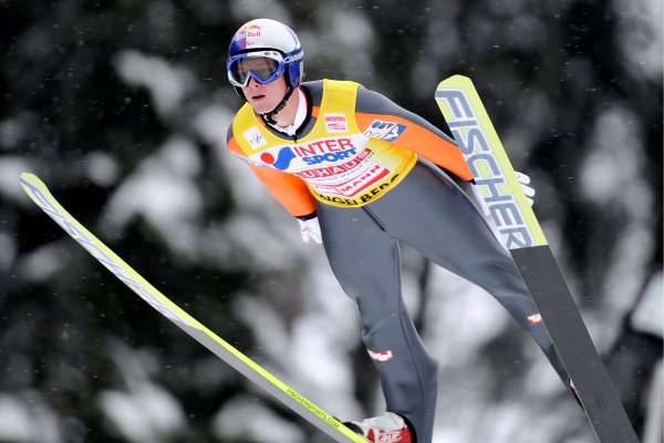 Thomas Morgenstern vyhrál závod Světového poháru ve skocích na lyžích v Engelbergu.