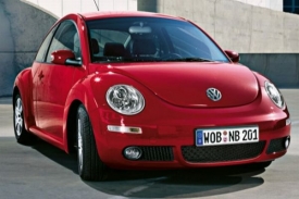 Mezi svolávanými vozy v USA a Kanadě je i VW Beetle.