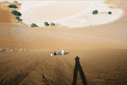 Pro turisty by mohla být zajímavá i poušť Kalahari. Pro turisty by mohla být zajímavá i poušť Kalahari.