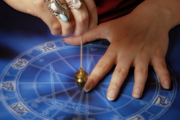 Datum narození zřejmě člověka ovlivňuje, ale jinak, než si myslí astrologové.