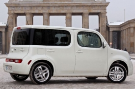 Hranatý v každém směru - Nissan Cube.