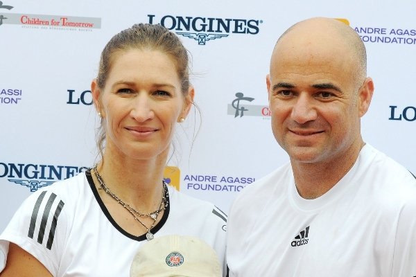 Steffi Grafová a Andre Agassi přijedou do Prahy. Steffi Grafová a Andre Agassi přijedou do Prahy.