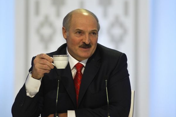 Podle volební komise obdržel Lukašenko téměř 80 procent hlasů. Podle volební komise obdržel Lukašenko téměř 80 procent hlasů.