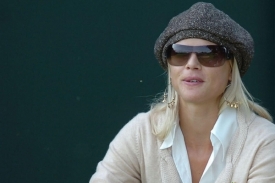 Woodsova bývalá manželka Elin Nordegrenová.