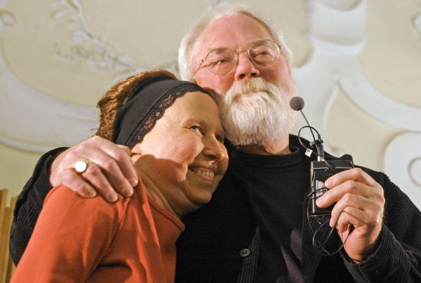 Eva Slámová s Robertem Fulghumem.