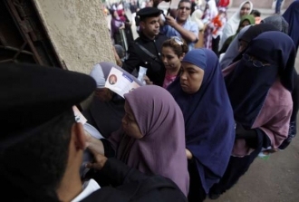 Parlamentní volby. Dle egyptské opozice v režii Mubarakovy vlády.