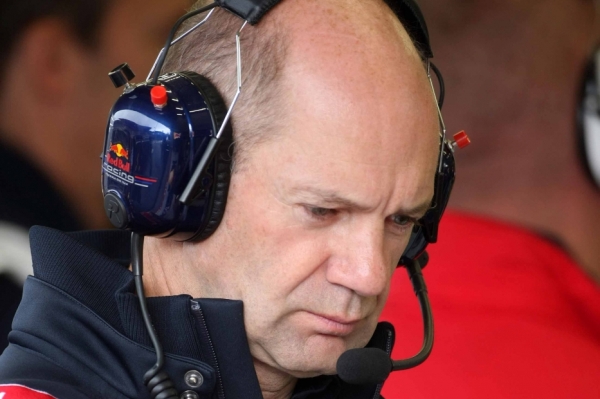 Technický ředitel Red Bullu Adrian Newey.