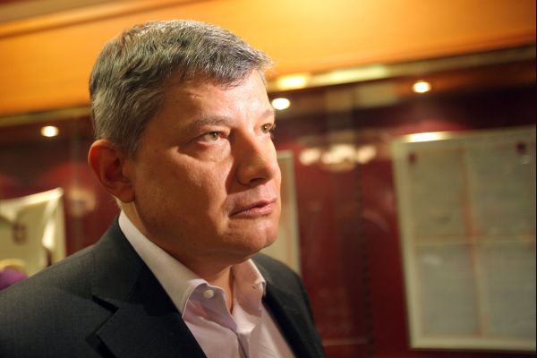 Aleš Hušák. Podnikatel Radovan Vítek chce jeho odchod. Aleš Hušák. Podnikatel Radovan Vítek chce jeho odchod.