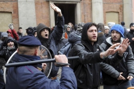 Italští anarchisté (ilustrační foto).
