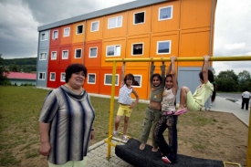 V sociálním vyloučení žije až 80 tisíc Romů.