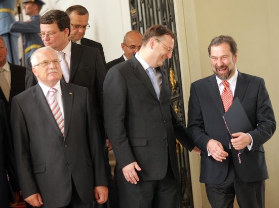 Vzpomenete si na některé z výroků českých politiků v roce 2010?