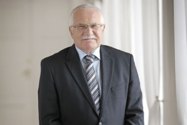 Novoroční projev prezidenta Václava Klause vyvolal rozporuplné reakce.