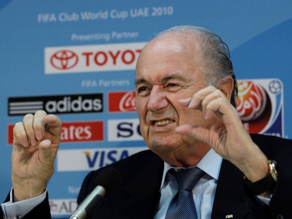 Sepp Blatter navrhuje založení protikorupční skupiny.