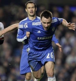 Terry poslal Chelsea do vedení, na výhru to ale nestačilo.