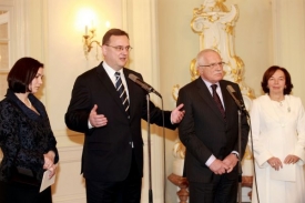 Setkání prezidenta Václava Klause a premiéra Nečase bylo prý "milé a příjemné". 