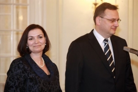 Premiér Petr Nečas s manželkou Radkou. 