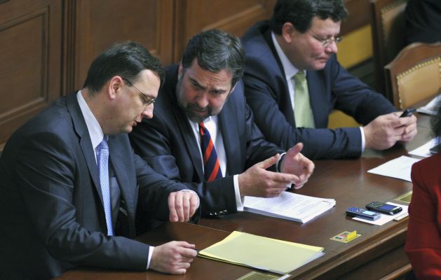 Petr Nečas, Radek John a Alexandr Vondra.