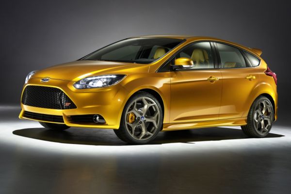 Ford Focus ST, nabroušená novinka konce letošního roku.