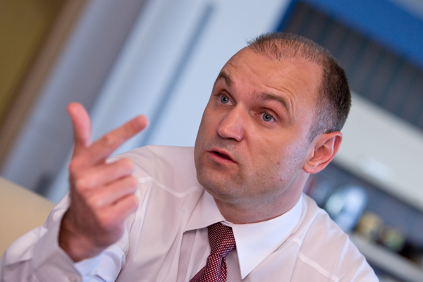 Řídí policii Ivan Langer?
