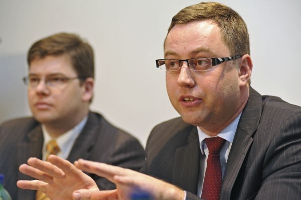 Pavel Zeman (vpravo) je ve funkci od pondělí.