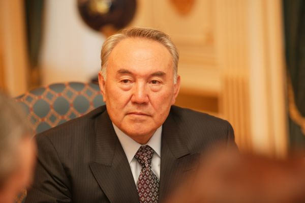Nursultan Nazarbajev vládne pevnou rukou, opozice se nebojí.