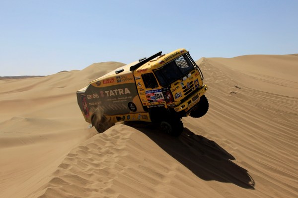 Aleš Loprais se svou Tatrou na Rallye Dakar.