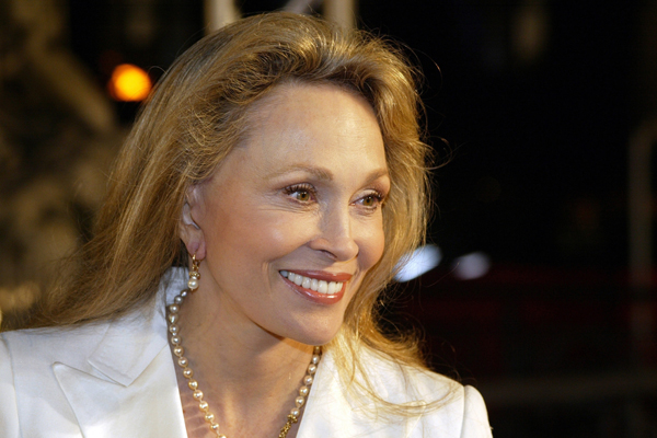 Faye Dunawayová. Faye Dunawayová.