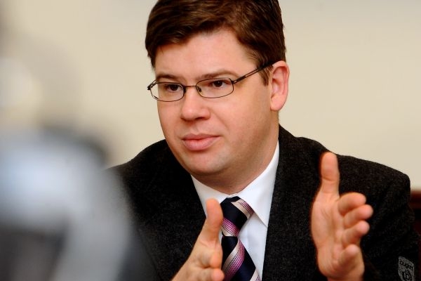 Ministr spravedlnosti Jiří Pospíšil vystoupil. Ministr spravedlnosti Jiří Pospíšil vystoupil.