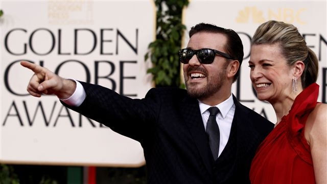 Ricky Gervais s Jane Fallonovou. Ricky Gervais s Jane Fallonovou.