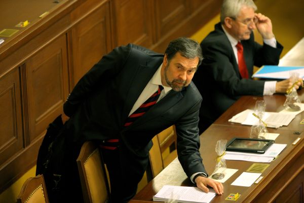 Na ministerstvu vnitra, které řídí Radek John, pracuje Arnold Brabenec.