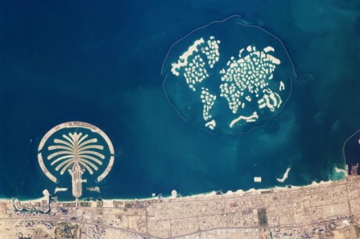 Dubajský ambiciózní přepych - soustroví Palma a Svět.