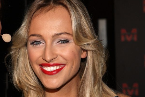 Česká Miss 2010 Renata Langmannová. Česká Miss 2010 Renata Langmannová.