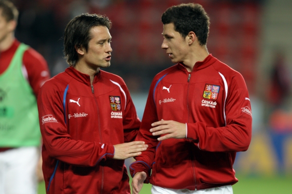 Marek Suchý (vpravo) s Tomášem Rosickým.