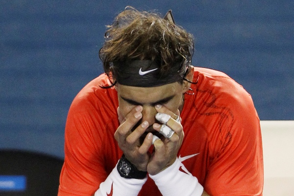 Nadal si pro zranění deset dnů nezahraje tenis.
