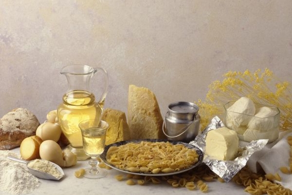 Italský obchod s vtipným názvem Eataly nabízí regionální delikatesy.