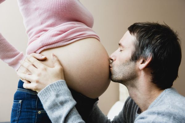 Těhotné ženy se podle kanadských lékařů sexu vyhýbat nemusejí.