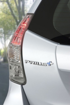 Ani vůz Prius+ nepředstavila Toyota celý.