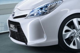 Toyota zatím uvolnila pouze takový obrázek Yarisu HSD.