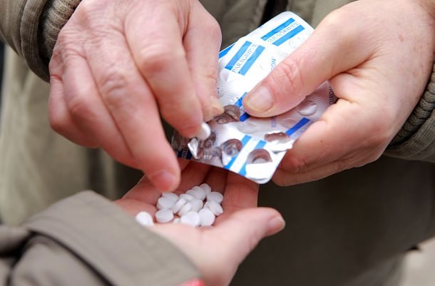 Homeopatika vedle alternativní medicíny začínají využívat i někteří lékaři.