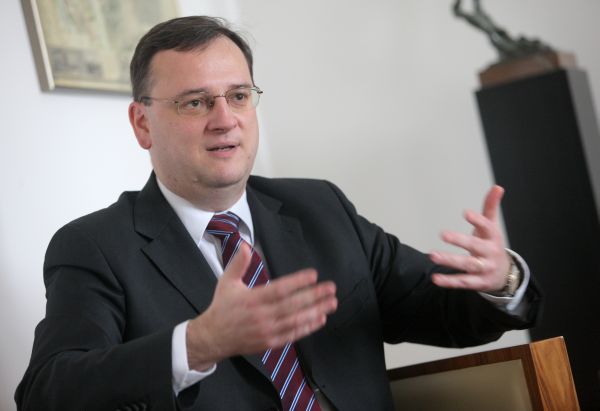 Premiér Petr Nečas.