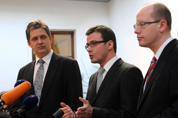 Podpora je výlučně vázána na Jiřího Dienstbiera, nelze ji chápat jako obecnou podporu ČSSD, zdůraznil předseda zelených Ondřej Liška.
